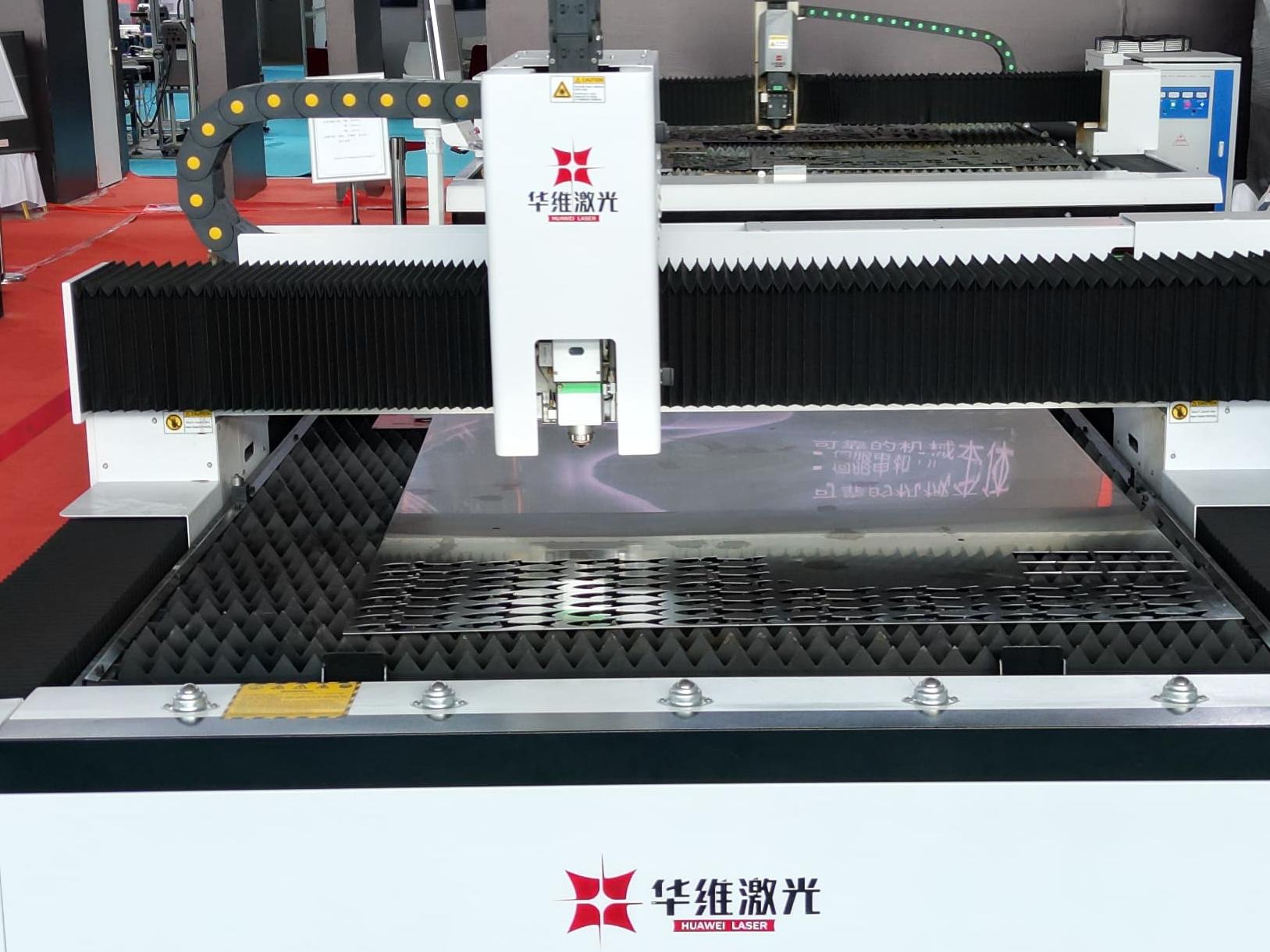 Fiber Laser Cutting Machine Operation Kostnadsanalys